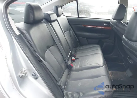 2012 Subaru Legacy 2.5I Limited z USA, uszkodzony, nr VIN 4S3BMBK66C3038376